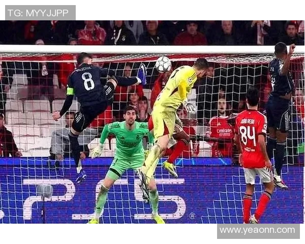 足总杯激战平局本菲卡与里昂鏖战90分钟无果赛后点评引发热议